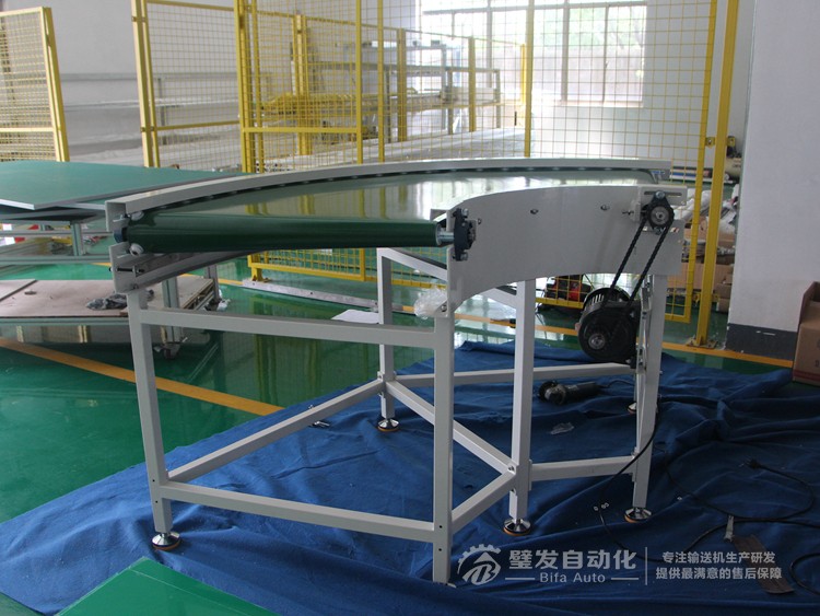 標準90度皮帶轉(zhuǎn)彎機